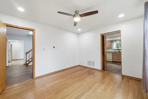 1897 Pastoral Lane Hanover Park IL 60133