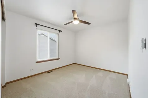 1897 Pastoral Lane Hanover Park IL 60133