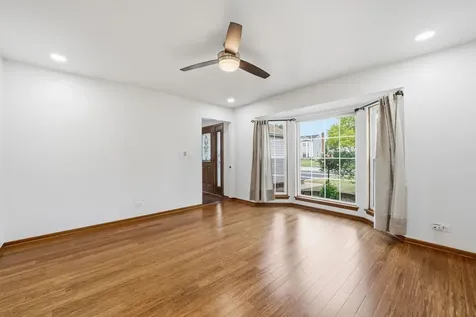 1897 Pastoral Lane Hanover Park IL 60133