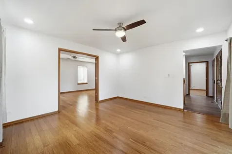 1897 Pastoral Lane Hanover Park IL 60133