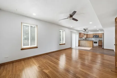 1897 Pastoral Lane Hanover Park IL 60133