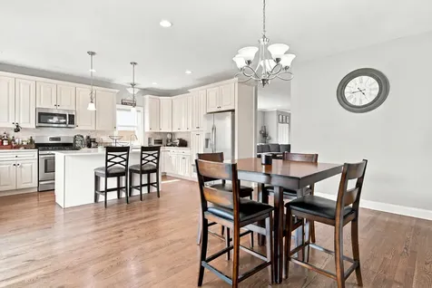 5337 West Barry Avenue Chicago IL 60641