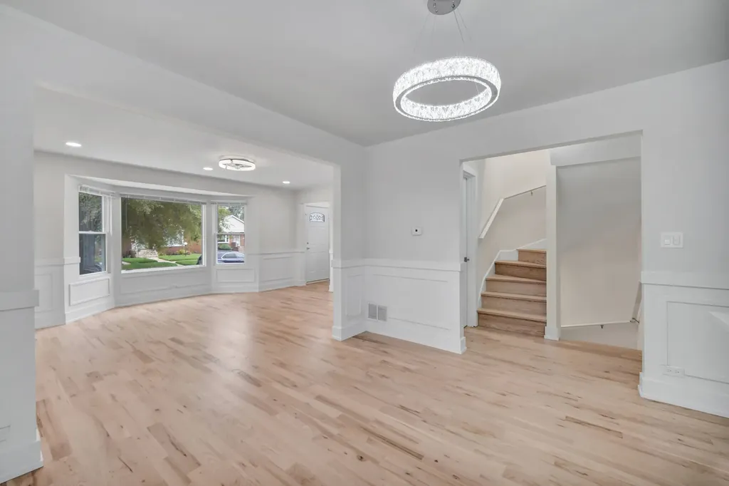 9722 South Ellis Avenue Chicago IL 60628