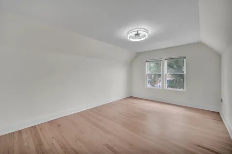 9722 South Ellis Avenue Chicago IL 60628