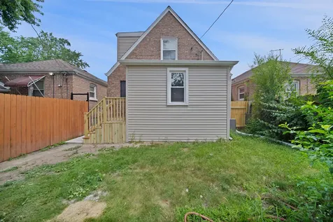 9722 South Ellis Avenue Chicago IL 60628