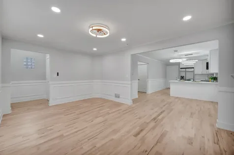 9722 South Ellis Avenue Chicago IL 60628