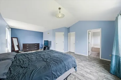 287 Lilac Drive Romeoville IL 60446