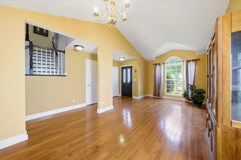 287 Lilac Drive Romeoville IL 60446