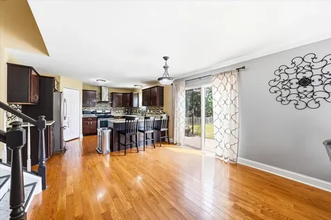 287 Lilac Drive Romeoville IL 60446