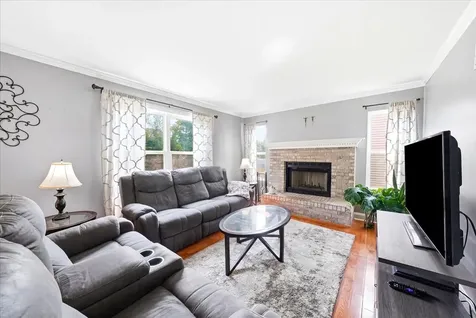 287 Lilac Drive Romeoville IL 60446