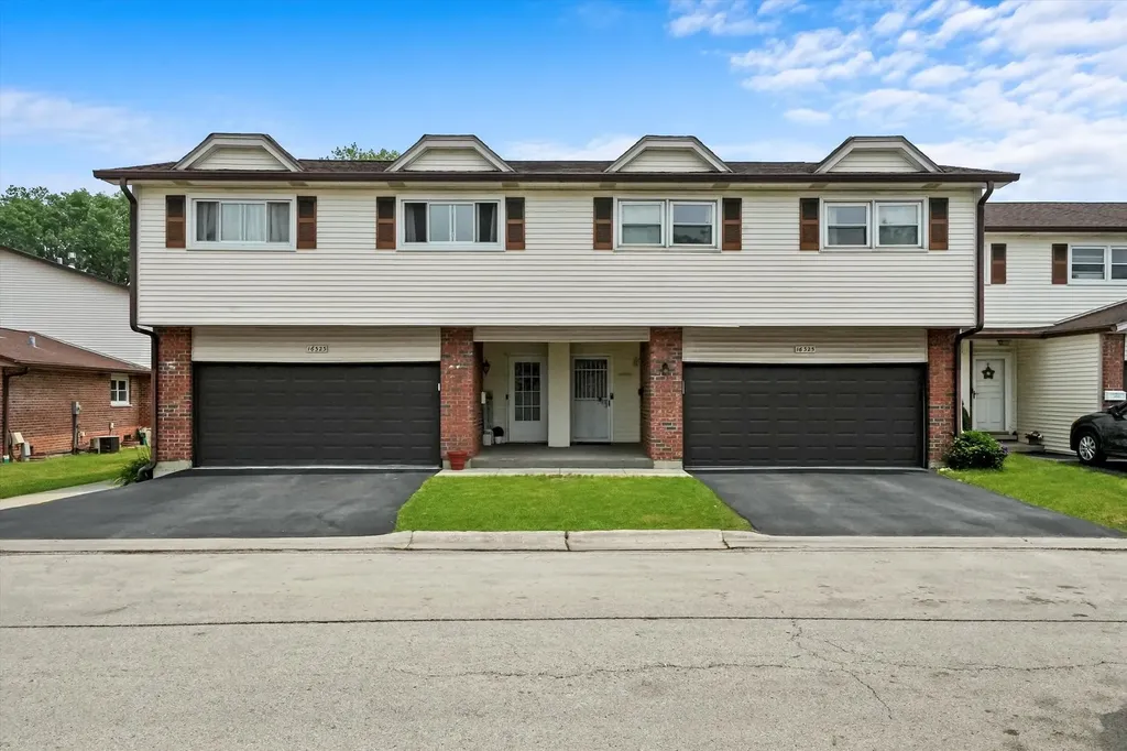 16323 Oxford Drive Tinley Park IL 60477