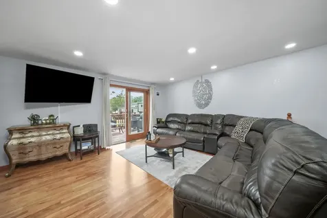 16323 Oxford Drive Tinley Park IL 60477