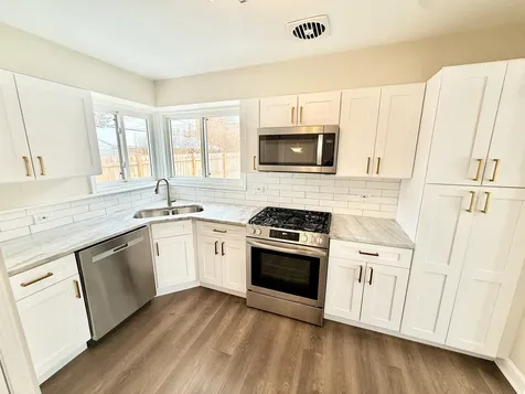 360 West Fremont Avenue Elmhurst IL 60126