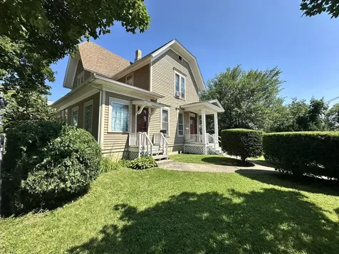 419-421 North Spring Street Elgin IL 60120