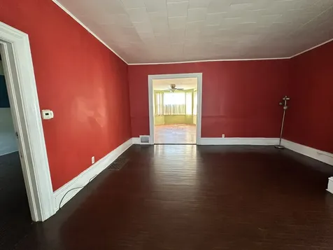 419-421 North Spring Street Elgin IL 60120