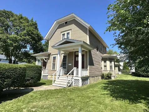 419-421 North Spring Street Elgin IL 60120