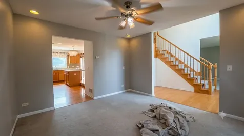 1925 Danube Way Bolingbrook IL 60490