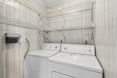 2206 Hawk Lane Rolling Meadows IL 60008