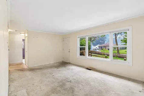 2206 Hawk Lane Rolling Meadows IL 60008