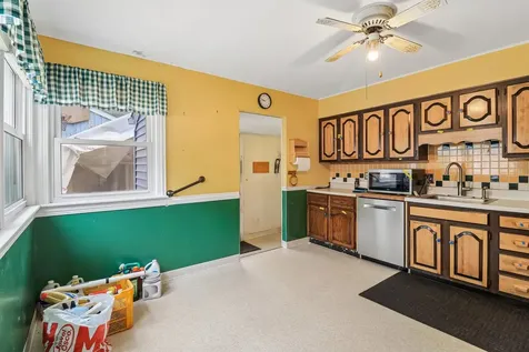 2206 Hawk Lane Rolling Meadows IL 60008