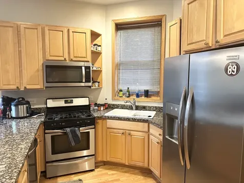 3311 North Seminary Avenue Chicago IL 60657
