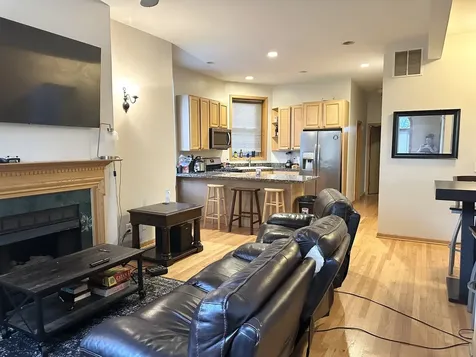 3311 North Seminary Avenue Chicago IL 60657