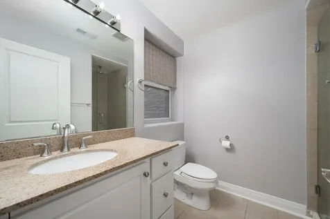 6622 North Ashland Avenue Chicago IL 60626