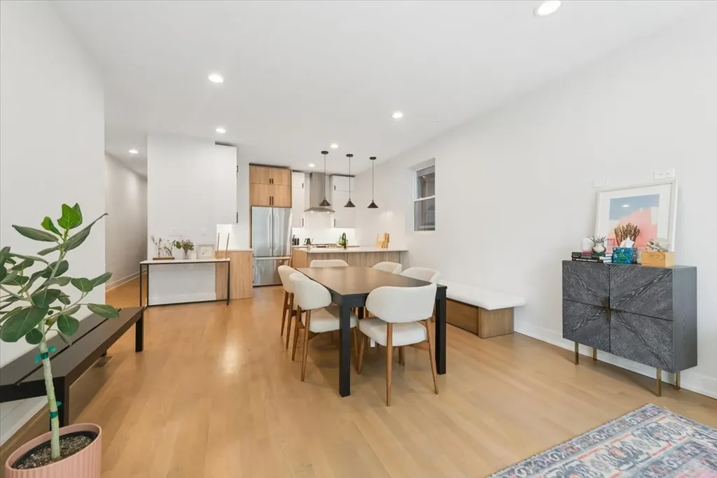 3026 West Lyndale Street Chicago IL 60647