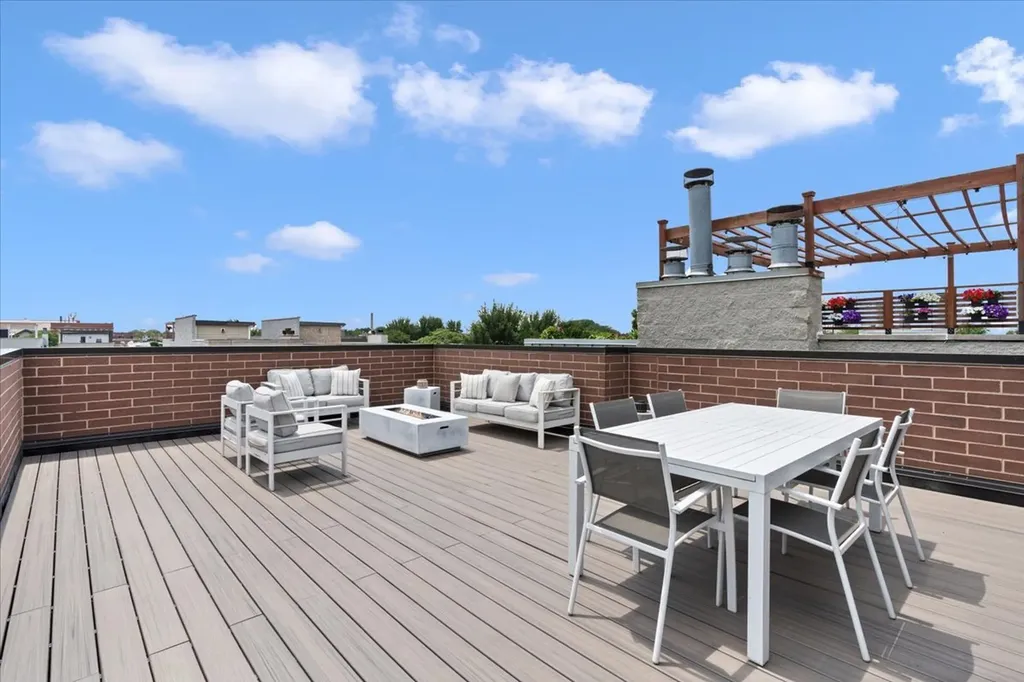 2446 West Augusta Boulevard Chicago IL 60622