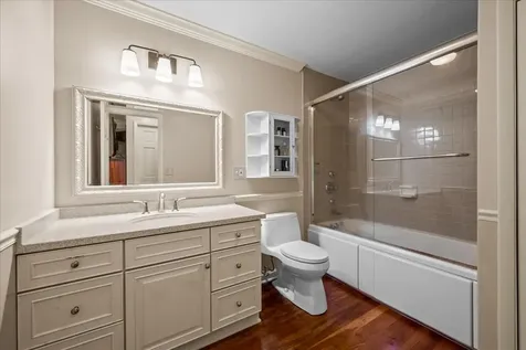 1447 Carol Lane Deerfield IL 60015