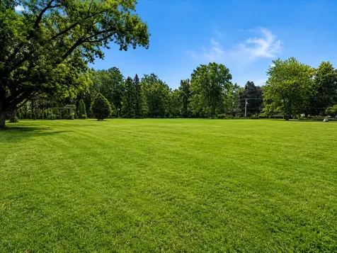 1447 Carol Lane Deerfield IL 60015