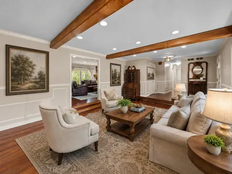 1447 Carol Lane Deerfield IL 60015
