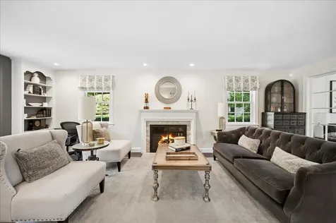 264 Central Avenue Highland Park IL 60035