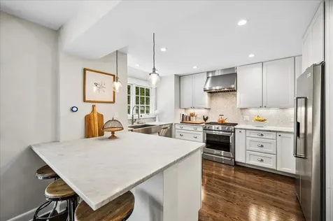264 Central Avenue Highland Park IL 60035