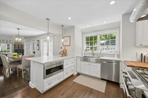 264 Central Avenue Highland Park IL 60035