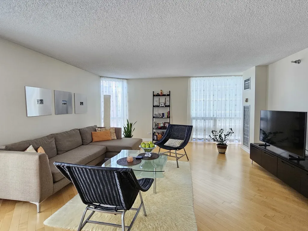 70 West Huron Street Chicago IL 60654
