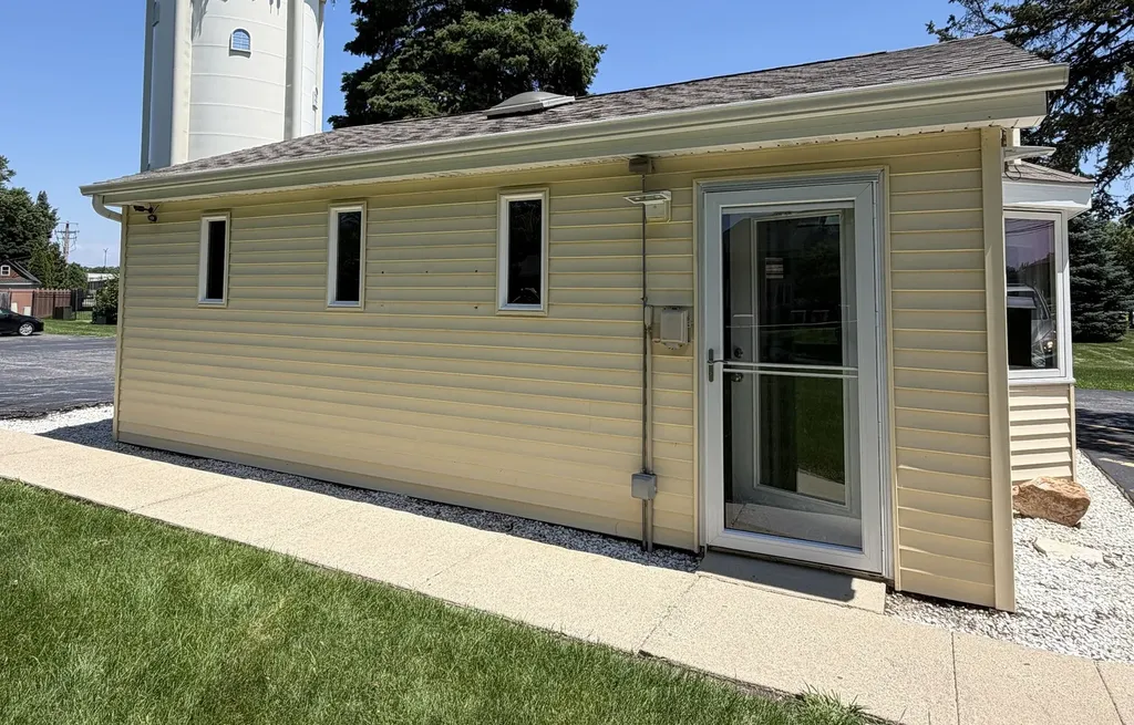 1224 Plainfield Road Darien IL 60561
