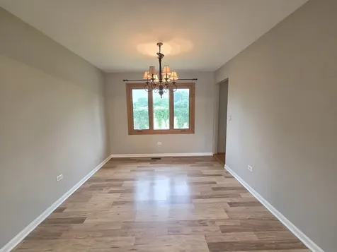 8112 Rutherford Drive Woodridge IL 60517