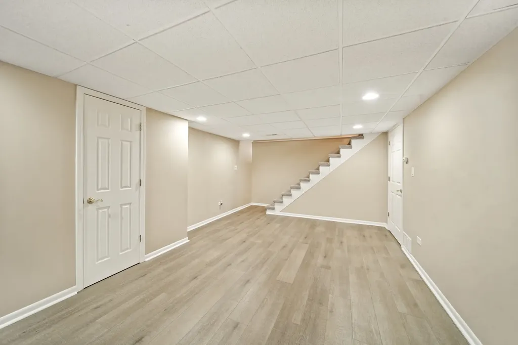 3444 Drover Lane Darien IL 60561