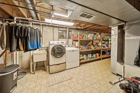 3444 Drover Lane Darien IL 60561
