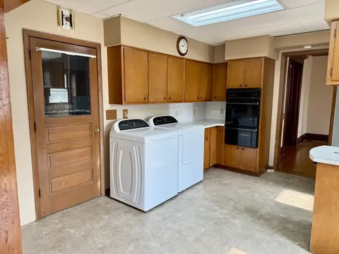721 Pleasant Street Kewanee IL 61443