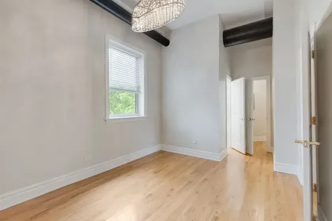 5014 South King Drive Chicago IL 60615