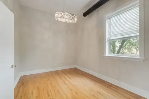 5014 South King Drive Chicago IL 60615