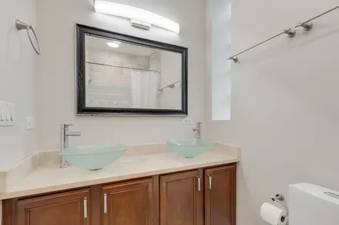 5014 South King Drive Chicago IL 60615