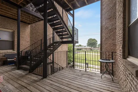 5014 South King Drive Chicago IL 60615