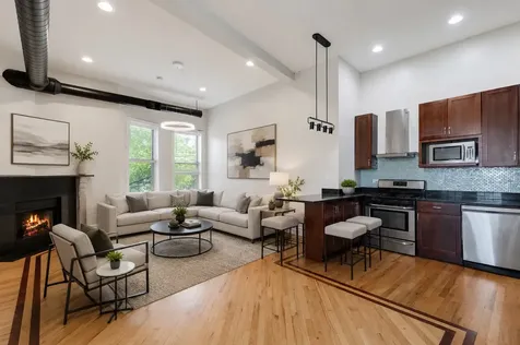 5014 South King Drive Chicago IL 60615