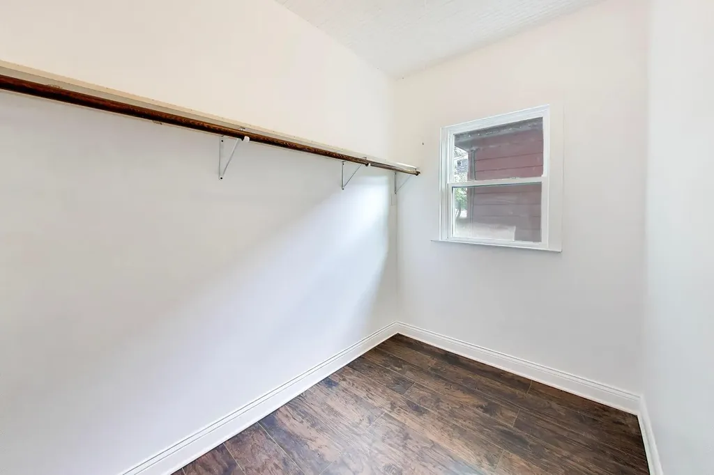 7950 South Indiana Avenue Chicago IL 60619