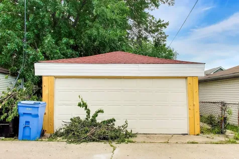 7950 South Indiana Avenue Chicago IL 60619