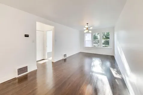 7950 South Indiana Avenue Chicago IL 60619