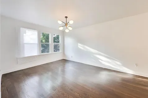 7950 South Indiana Avenue Chicago IL 60619